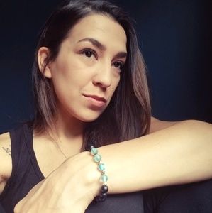 Meet your Posher, Tonie